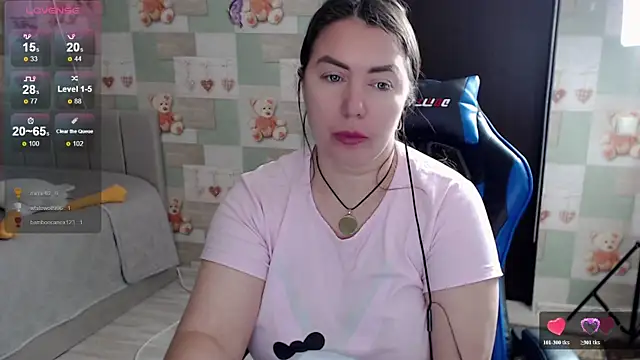 Korolek12's Live XXX Chat