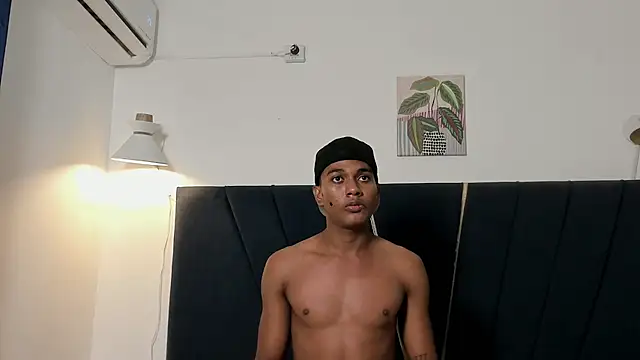 An_fox23 Adlı Modelin Canlı XXX Sohbeti