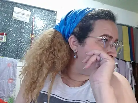 Živ ý XXX chat Perla1981--