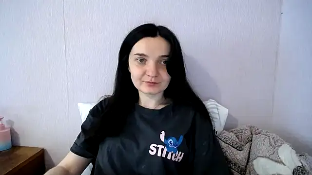 Shiny_gine Chat XXX in diretta