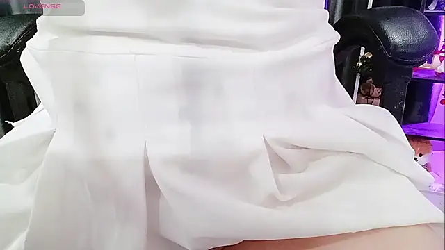 Yuki-yio Live XXX Chat