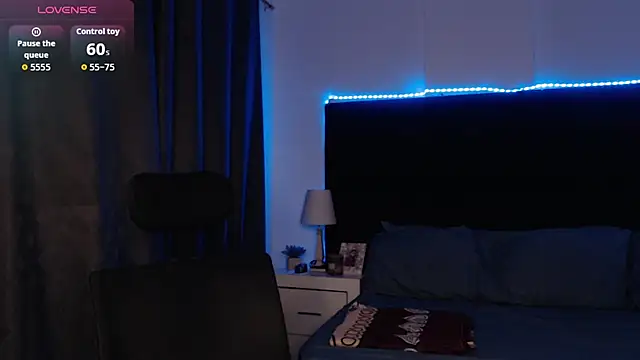 andrewmhilton_'s Webcam Show