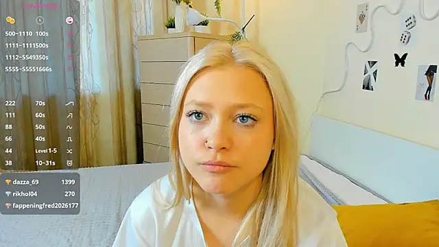 MidnightPoise Chat XXX live