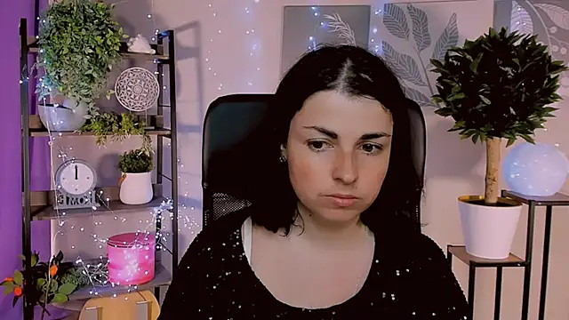 MartaEdams Chat XXX in diretta