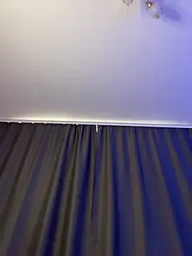 AnnLaisy's Live XXX Chat