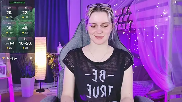 BethanyCloud's Live XXX Chat