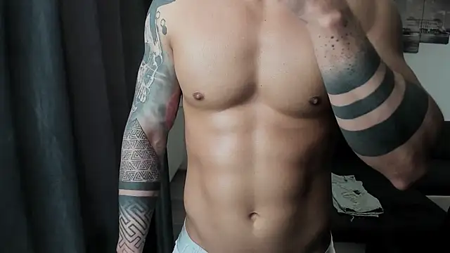 Richarddarell1's Webcam Show