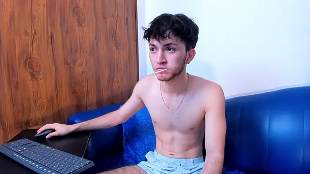 kavencastro's Webcam Show