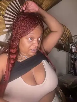 QueenNSlimmm3030's Live XXX Chat