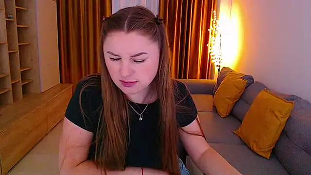Chat +18 de mia_bloomy ao vivo
