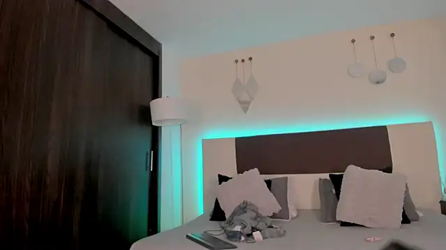 Živý XXX chat Sky_Loren