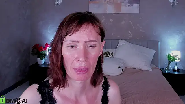 Вебкам-шоу gracekellyyy