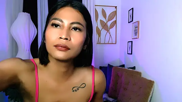 YourPrettyBella_TS Show Webcam