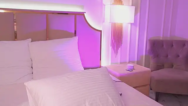 CindyMil Adlı Modelin Canlı XXX Sohbeti