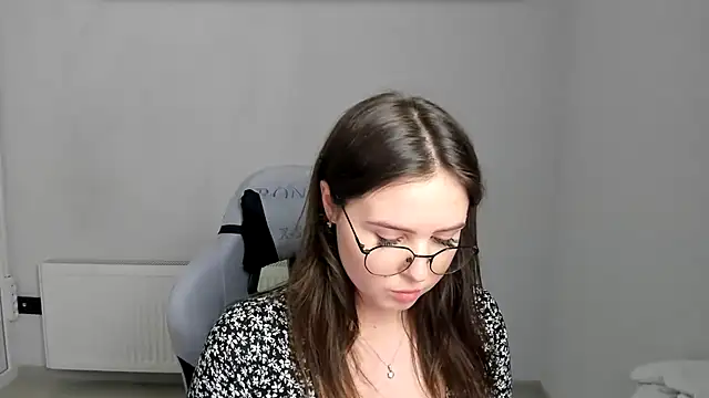 Regina_cute_'s Live XXX Chat