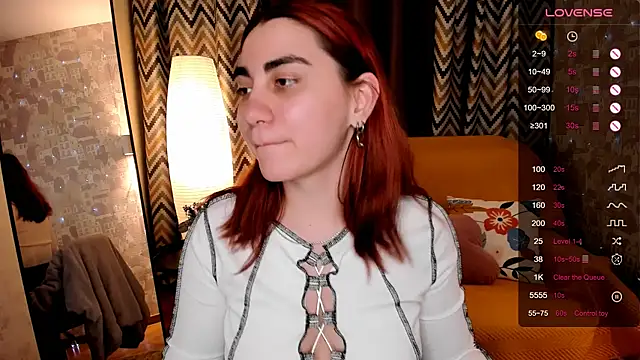 hannacheekss_ Chat XXX in diretta