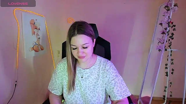 Pokazy przed kamerką – AmeliePeach