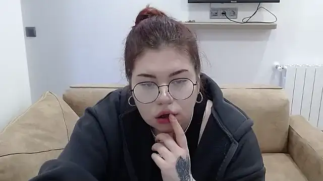 XXX chat uživo modela Isabel_Graves