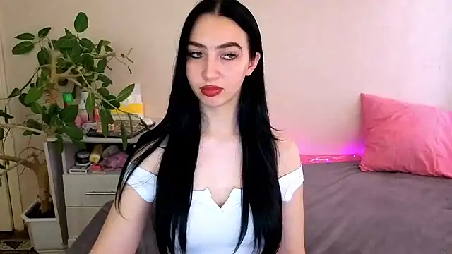 WildKittenX_ Live XXX Chat