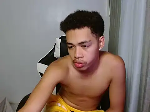 curlyasian_njxx Pertunjukan Webcam