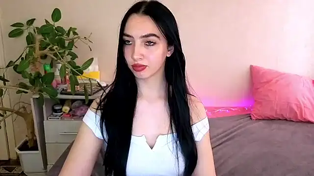 WildKittenX_ – Naživo XXX chat
