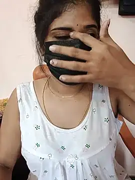 Show modela Sunitha28 na web-kameri