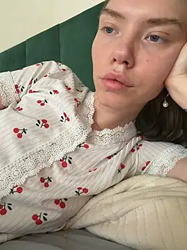 Lisaaa_Alisa – Naživo XXX chat