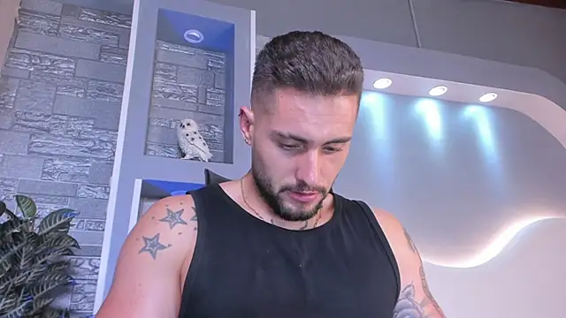Show modela dominic_de_luca na web-kameri