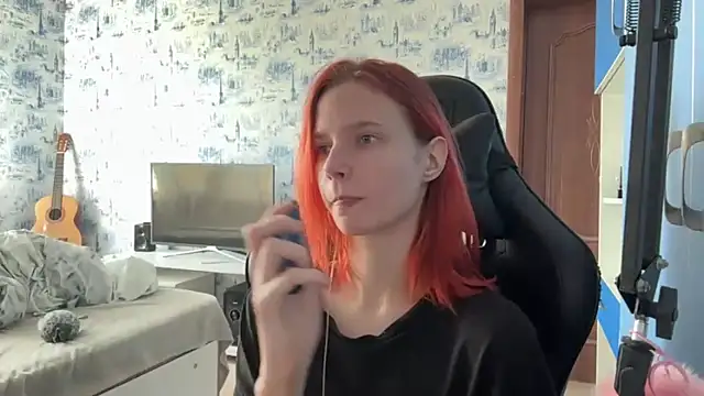 XXX chat uživo modela PlumbicPart