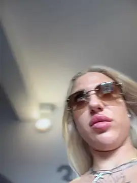 pinkstar_n Webbikameraesitys