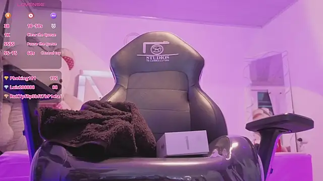 Živý XXX chat ZURY_TAY