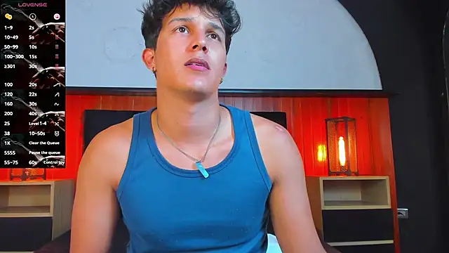 Leo_Savage_ Webcam-Show