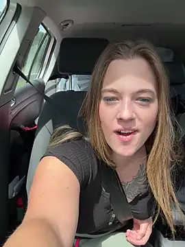 Chat +18 de Luna_Lynn ao vivo