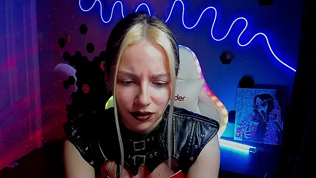 mistress_annaa Adlı Modelin Canlı XXX Sohbeti