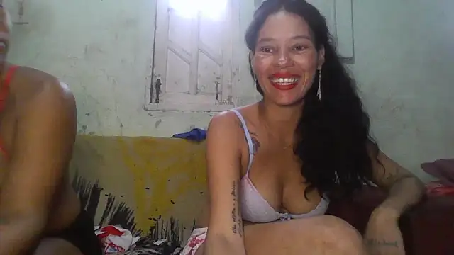 Show de thasmyni na webcam