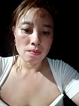 Chat XXX en directo de kaia-cam