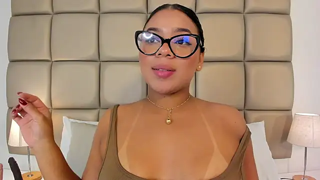 lilly_williamss লাইভ XXX চ্যাট