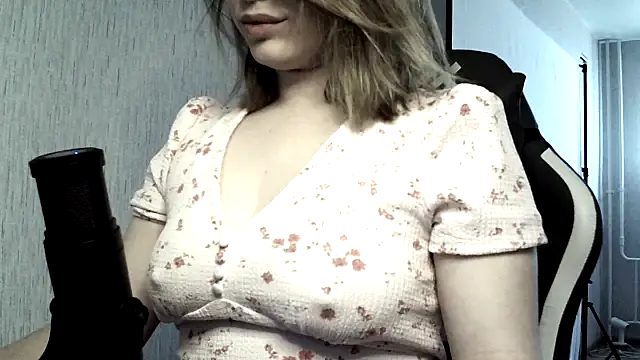 MilikaDiana's Live XXX Chat