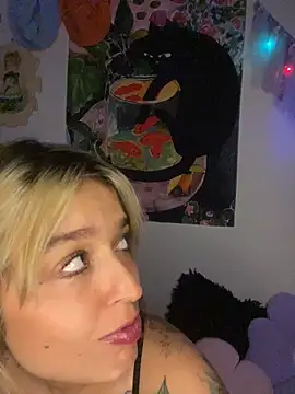 BlueStoneX's Live XXX Chat