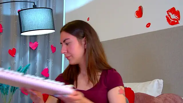 دردشة AlisaAlarie الجنسية المباشرة