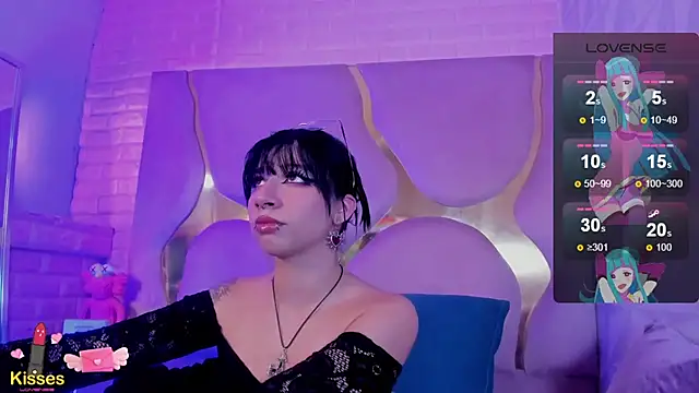 NaniiSisy – Naživo XXX chat