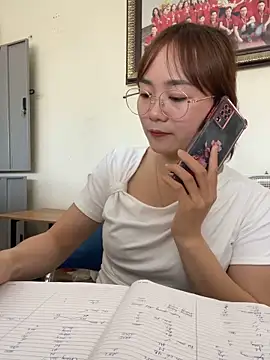 Bana-gibee Live XXX-Chat