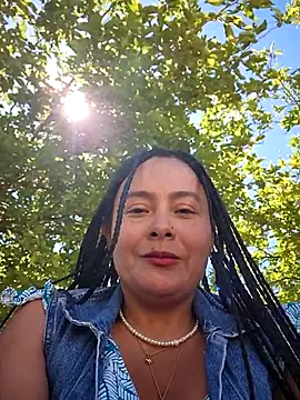 bellapaty's Live XXX Chat