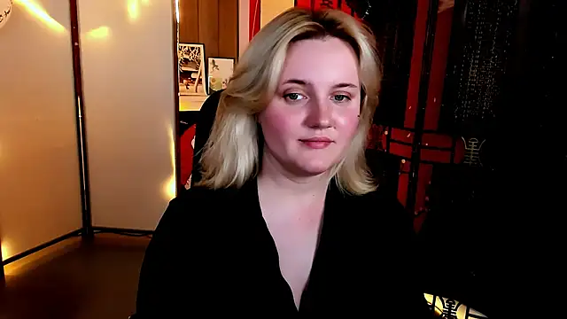 Chat +18 de KathyBriggs ao vivo