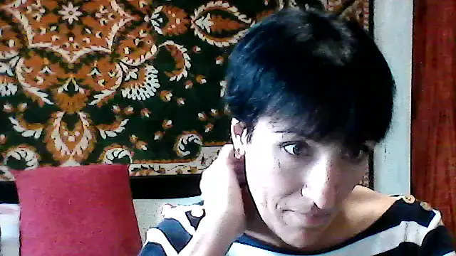SunnyAmorre's Webcam Show