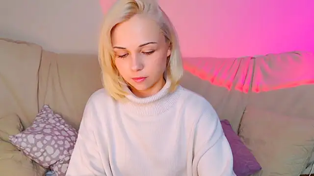 ElenaMonroe live XXX chat