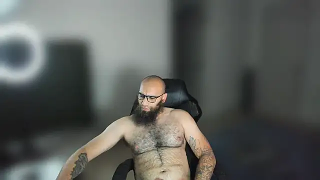 MastaWolfy's Webcam Show