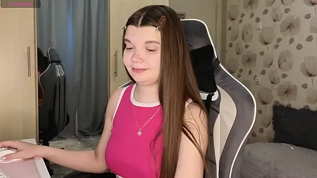 _cute_ice Adlı Modelin Canlı XXX Sohbeti