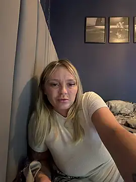 Sky25x Live XXX Chat
