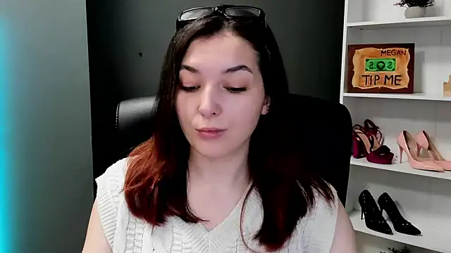 Meagn_Extasy: онлайн-секс-чат
